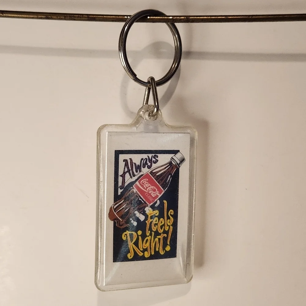 3 1/2” Vintage 1990s Classic Coca Cola “Always Feels Right” Keychain